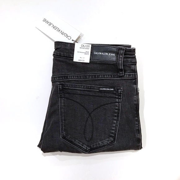 Calvin Klein Jeans Mid Rise Skinny Grey W28 x L32 NWT - Picture 4 of 7